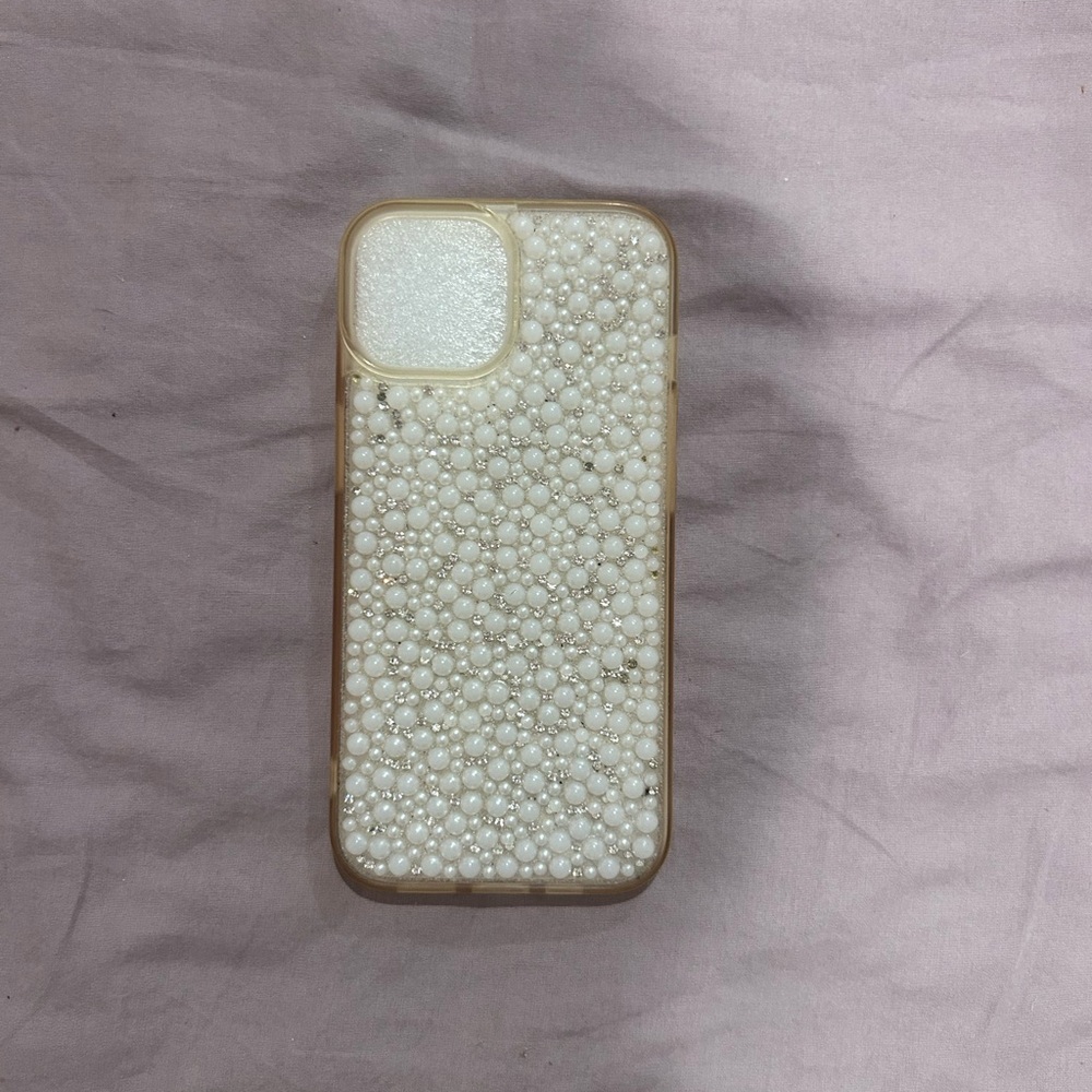 iPhone 14 Pearl Case